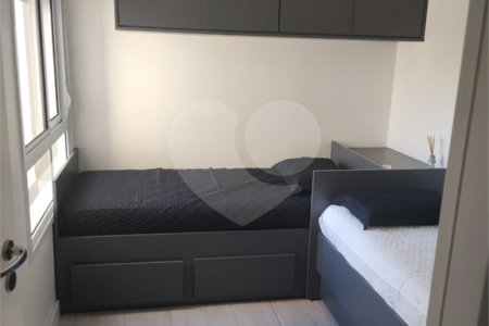 Apartamento à venda com 4 quartos, sendo 2 suítes, em Pinheiros, São Paulo, SP