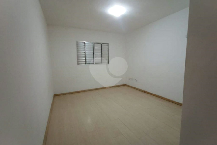 Casa à venda com 3 quartos, sendo 1 suíte, em Saúde, São Paulo, SP