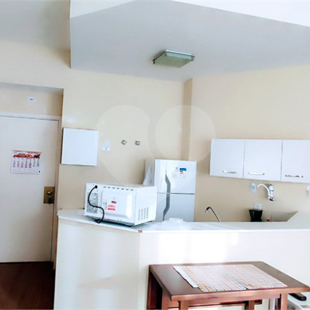 Flat à venda com 1 quarto em Jardim Ampliação, São Paulo, SP