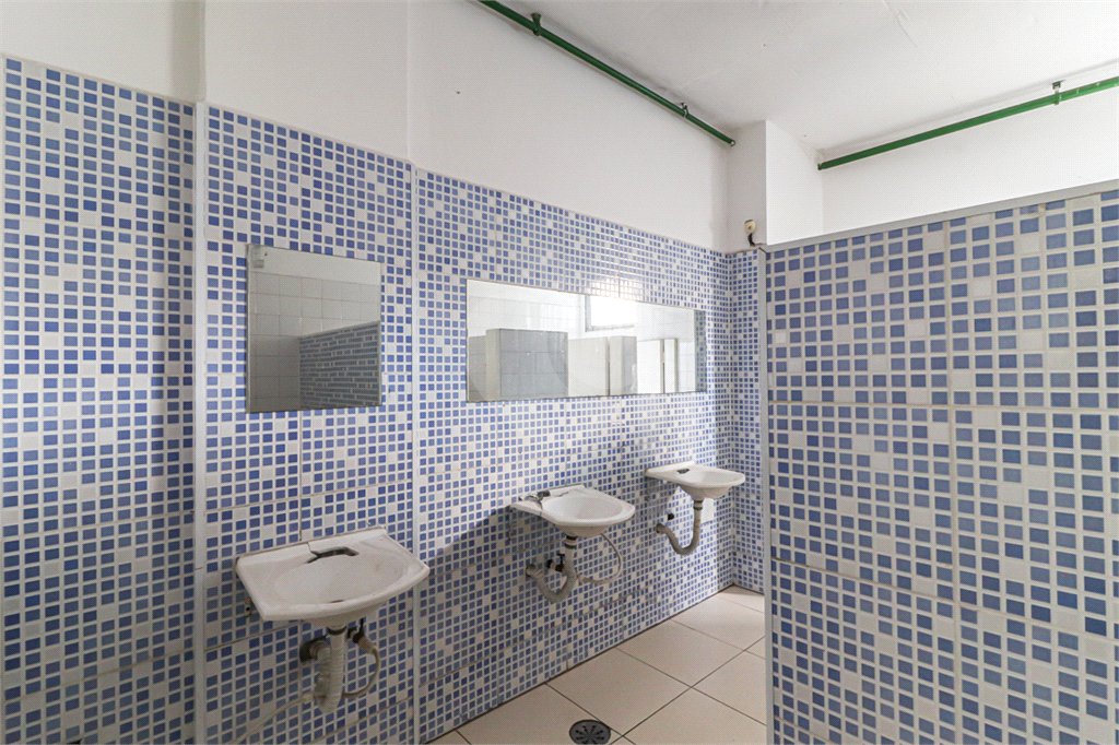 Prédio à venda em Vila Gomes, São Paulo, SP