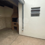 Sobrado à venda com 4 quartos, sendo 1 suíte, em Conjunto Habitacional Itapetininga F3, Itapetininga, SP