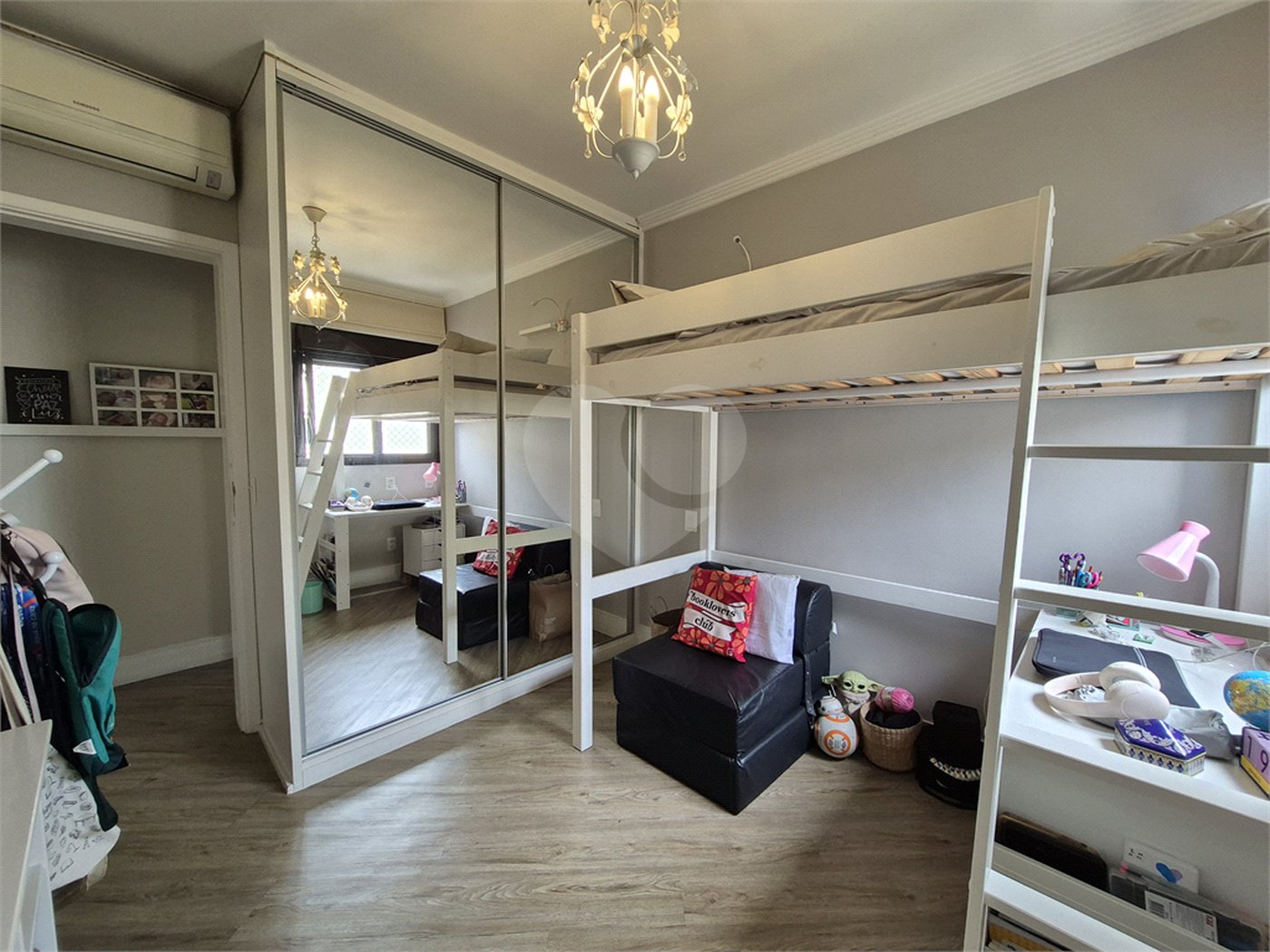 Cobertura à venda com 4 quartos, sendo 2 suítes, em Vila Hamburguesa, São Paulo, SP