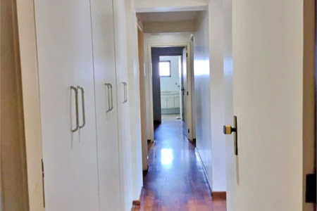 Apartamento à venda com 4 quartos, sendo 3 suítes, em Vila Andrade, São Paulo, SP