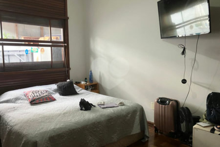 Sobrado à venda com 4 quartos, sendo 2 suítes, em Jardim São Bento, São Paulo, SP