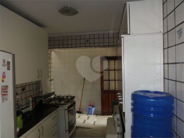 Sobrado à venda com 3 quartos em Água Fria, São Paulo, SP