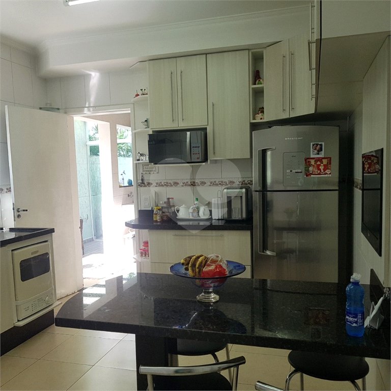 Sobrado à venda com 3 quartos, sendo 2 suítes, em Santana, São Paulo, SP