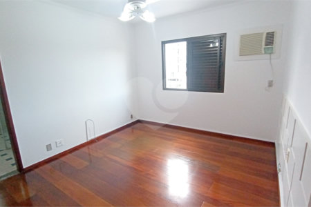 Apartamento à venda com 3 suítes no Centro, Vinhedo, SP