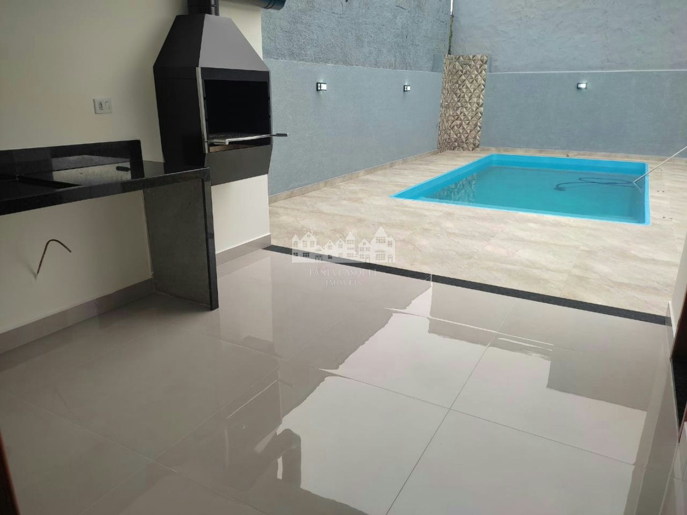 Casa térrea à venda com 3 quartos, sendo 1 suíte, em Loteamento Parque Residencial Serras de Atibaia II, Atibaia - SP