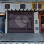 Sobrado à venda com 3 quartos, sendo 1 suíte,  em Tremembé, São Paulo, SP