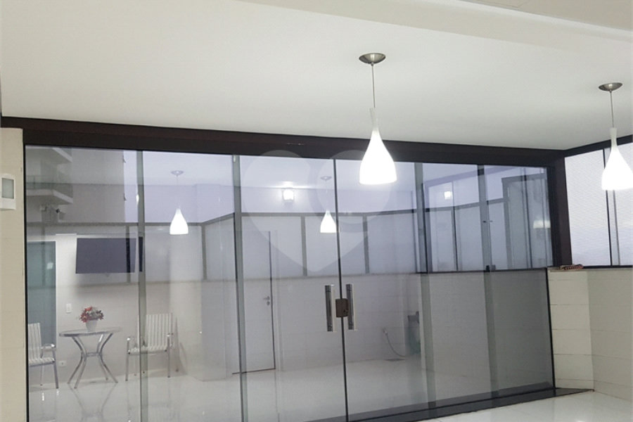 Cobertura à venda com 4 quartos, sendo 3 suítes,  em Santana, São Paulo, SP