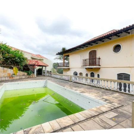 Casa à venda ou para alugar com 4 suítes em Vila Comercial, São Paulo, SP