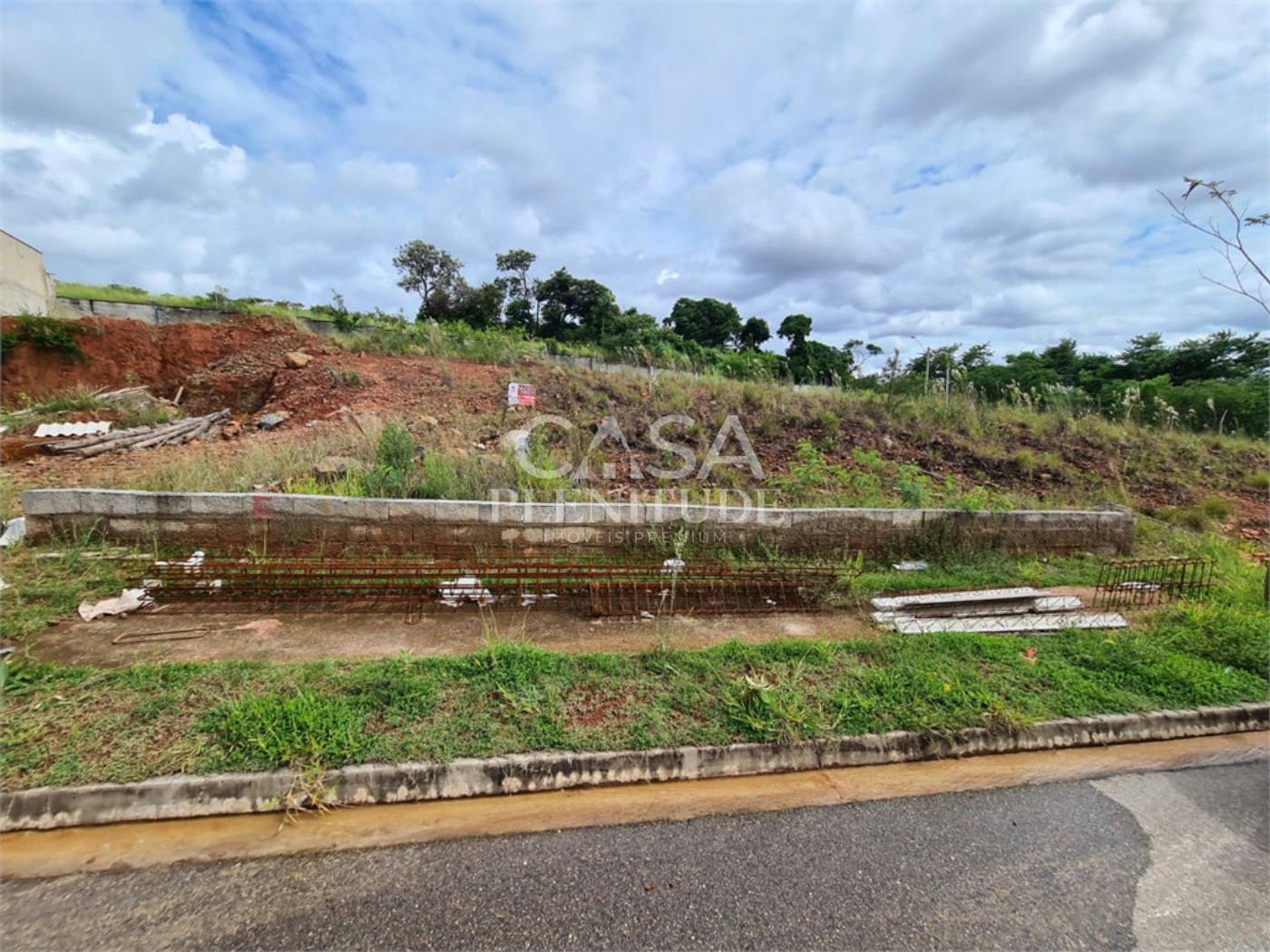 Terreno em condomínio à venda em Jardim Vila São Domingos, Sorocaba, SP