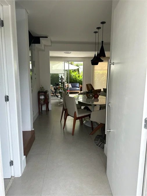 Casa à venda com 3 quartos, sendo 2 suítes,  no condomínio Paulistano 2ª Fase, São Paulo - SP