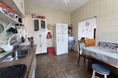 Casa à venda com 4 quartos em Vila Trujillo, Sorocaba, SP