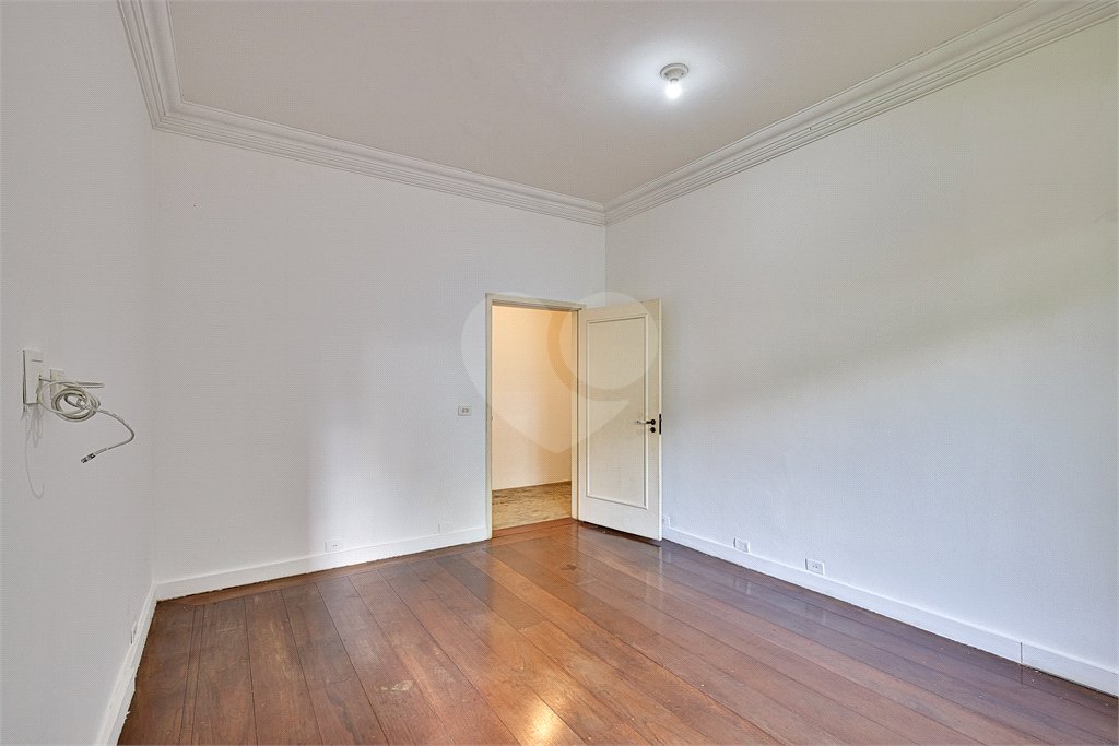 Casa à venda com 3 quartos, sendo 1 suíte, em Brooklin, São Paulo, SP