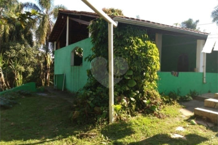 Chácara à venda com 8 quartos em Parque Piratininga, Itaquaquecetuba, SP