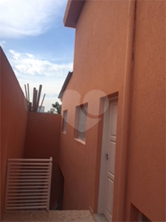 Sobrado à venda com 6 quartos, sendo 4 suítes,  em Jardim Ester, São Paulo, SP