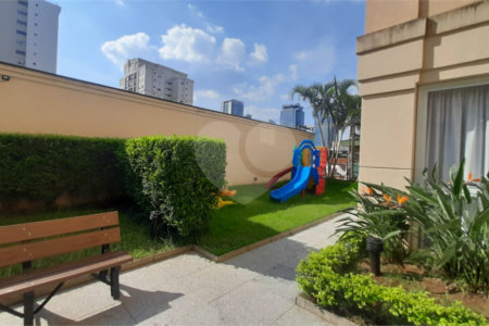 Apartamento à venda com 4 quartos, sendo 1 suíte, em Chácara Santo Antônio, São Paulo, SP