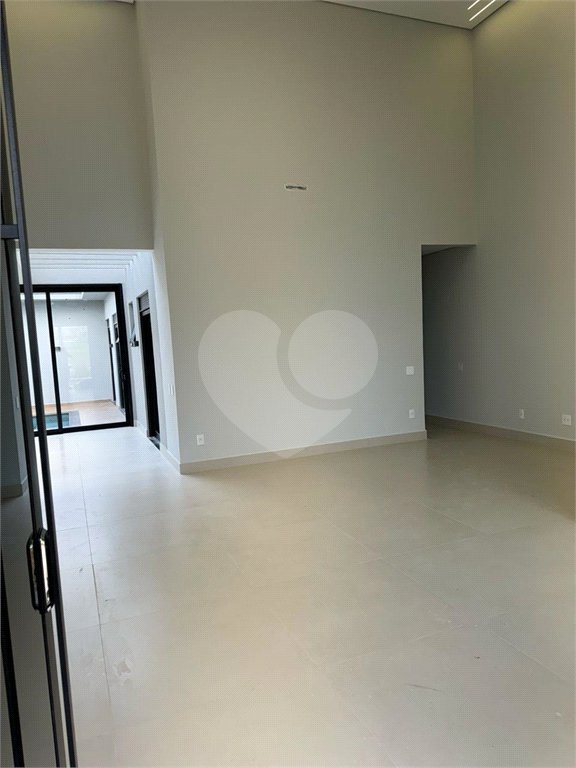 Casa à venda com 3 suítes no condomínio Jardim Residencial Dona Maria Candida, Indaiatuba - SP