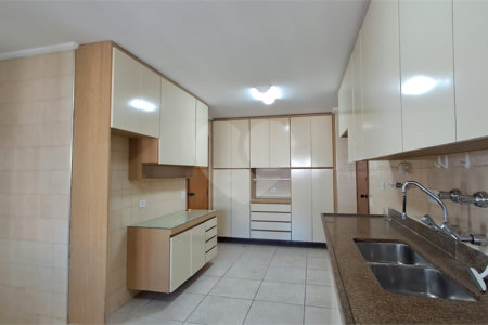 Apartamento à venda com 3 quartos, sendo 1 suíte,  em Alto da Boa Vista, São Paulo, SP