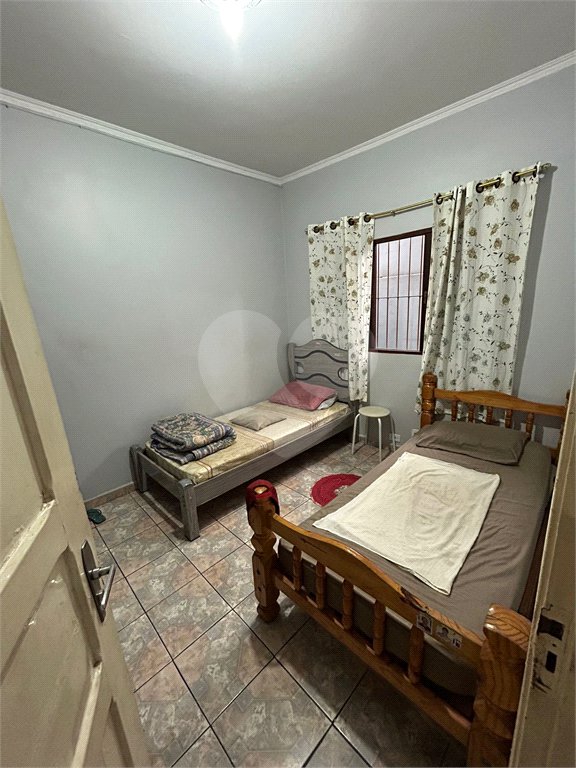 Casa à venda com 3 quartos em Parque Sonia, São Paulo, SP