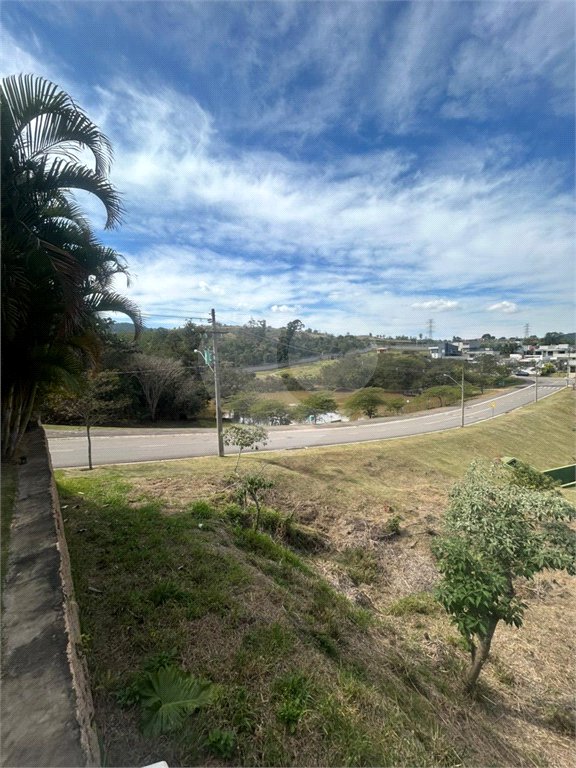 Casa à venda com 3 suítes no condomínio Campo de Toscana, Vinhedo - SP