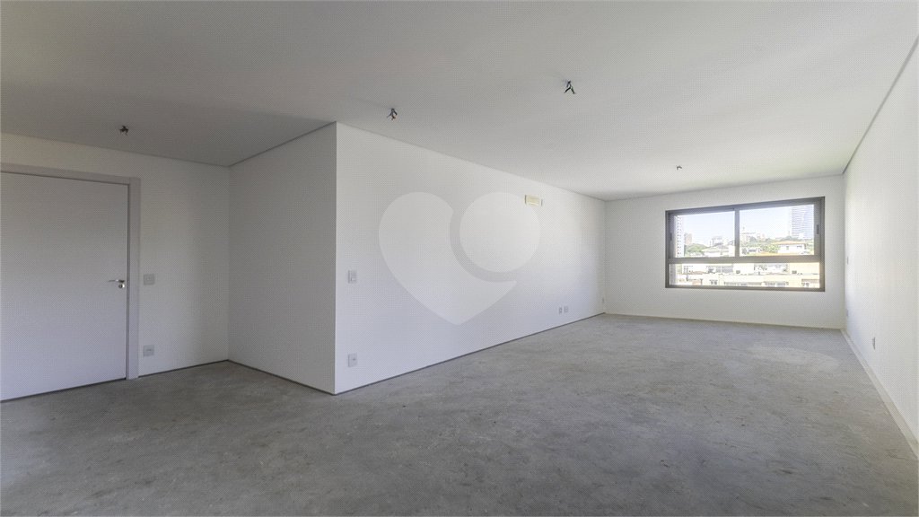 Apartamento à venda com 4 quartos, sendo 3 suítes, em Perdizes, São Paulo, SP