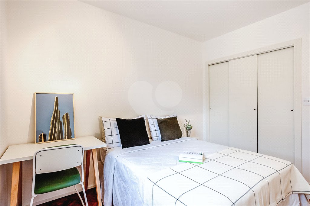 Apartamento à venda com 3 quartos em Vila Cordeiro, São Paulo, SP
