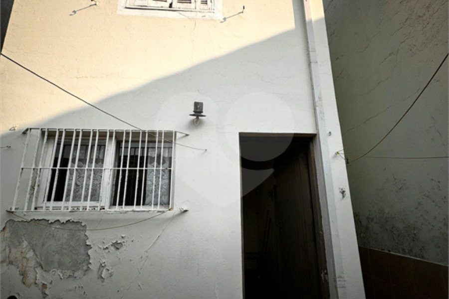 Sobrado à venda com 2 quartos em Tremembé, São Paulo, SP