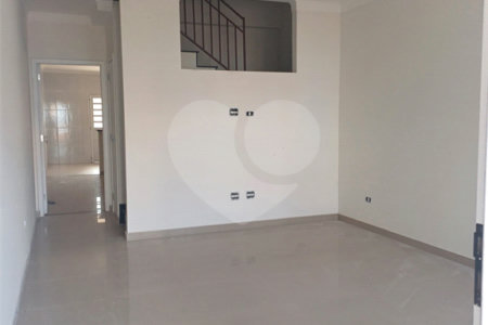 Sobrado à venda com 3 suítes em Vila Gustavo, São Paulo, SP