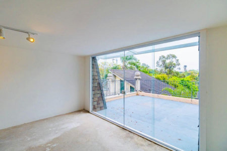 Casa à venda com 3 quartos, sendo 1 suíte,  no condomínio Reserva do Visconde, São Paulo - SP