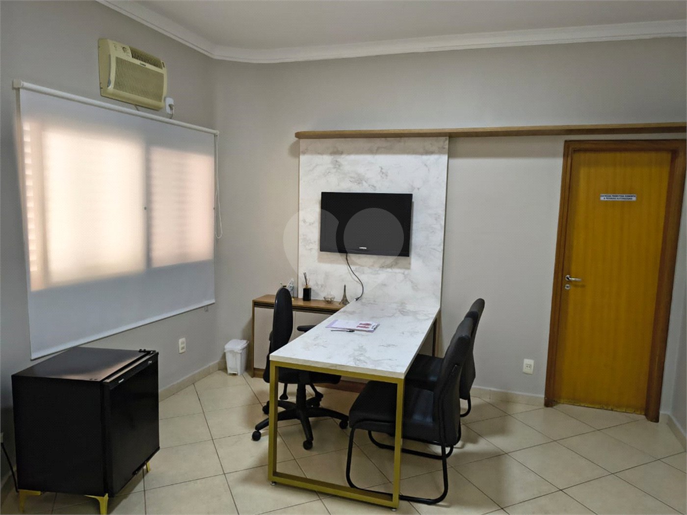 Sobrado à venda com 4 quartos, sendo 2 suítes, em Alto da Boa Vista, Ribeirão Preto, SP