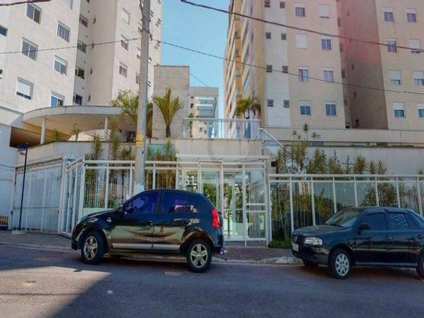 Apartamento à venda com 3 suítes em Vila Suzana, São Paulo, SP