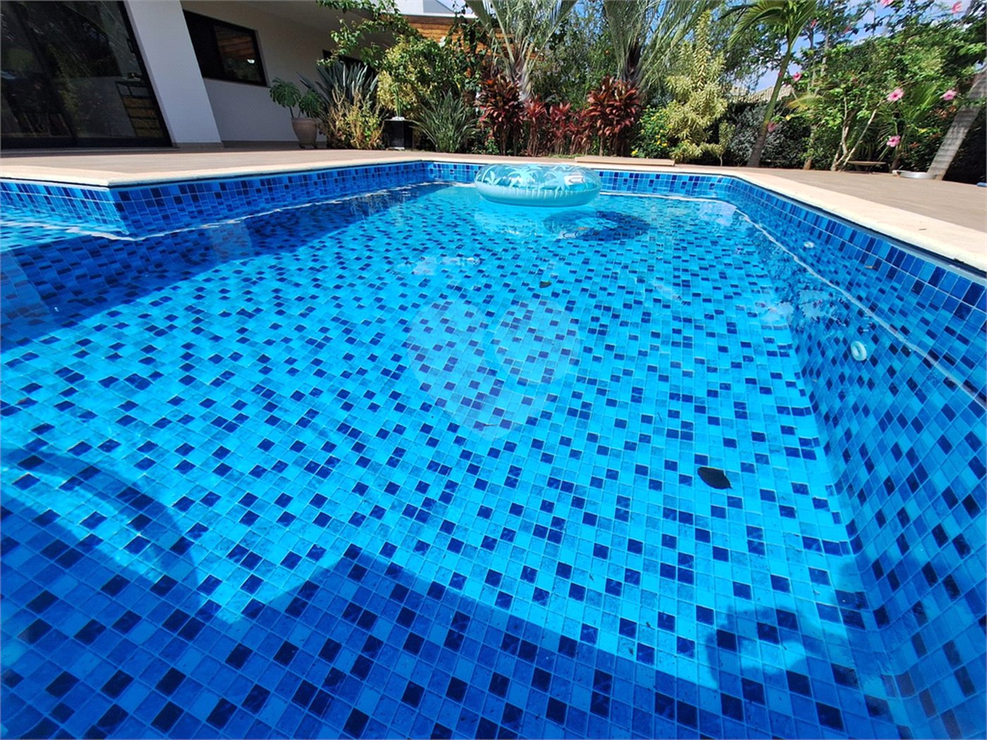 Casa à venda com 3 suítes no condomínio Village Ipanema, Araçoiaba da Serra - SP