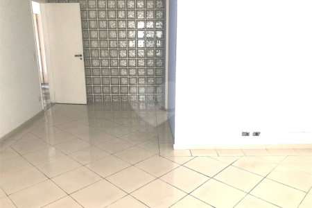 Sobrado à venda com 4 quartos, sendo 1 suíte, em Brooklin Velho, São Paulo, SP