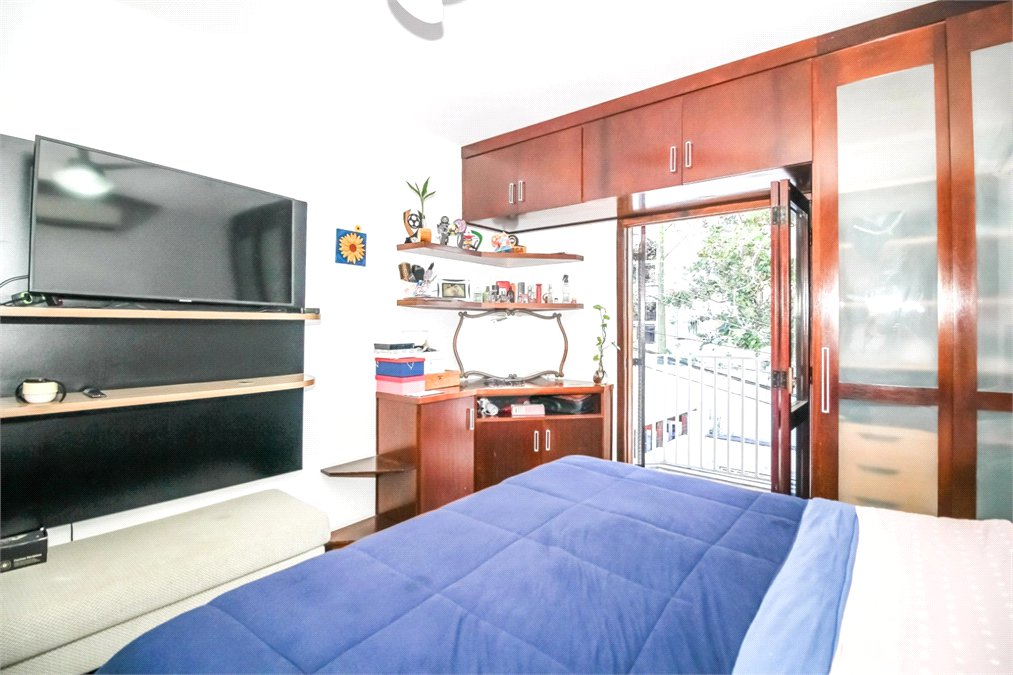 Casa para alugar com 3 suítes em Alto da Lapa, São Paulo, SP