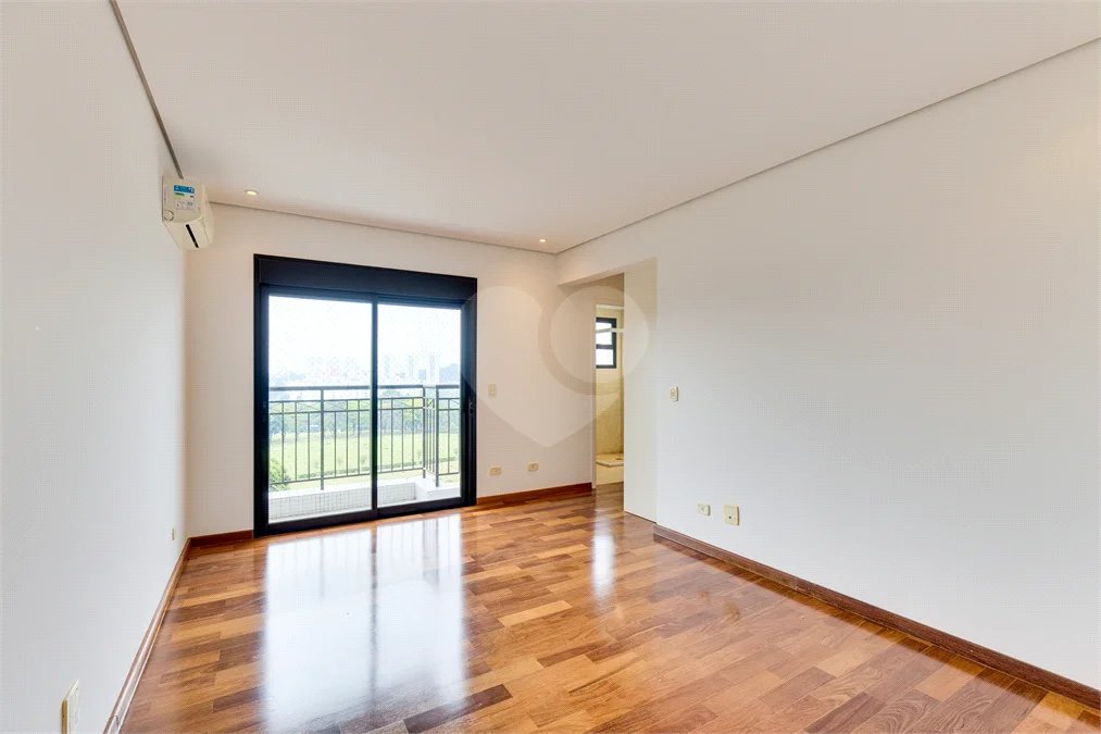 Apartamento à venda ou para alugar com 4 suítes em Alto da Boa Vista, São Paulo, SP