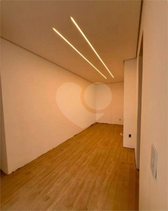 Apartamento à venda com 3 quartos, sendo 2 suítes, em Barueri, Barueri, SP
