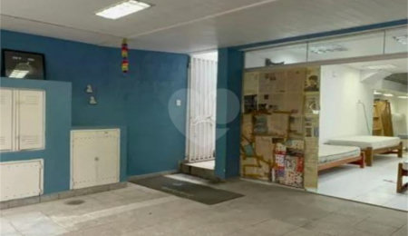 Loja à venda ou para alugar com 9 quartos, sendo 5 suítes,  em Pinheiros, São Paulo, SP