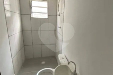 Casa Térrea à venda com 2 quartos em Vila Santa Helena, Atibaia, SP