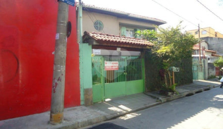 Casa Térrea à venda com 5 quartos, sendo 1 suíte,  em Santana, São Paulo, SP