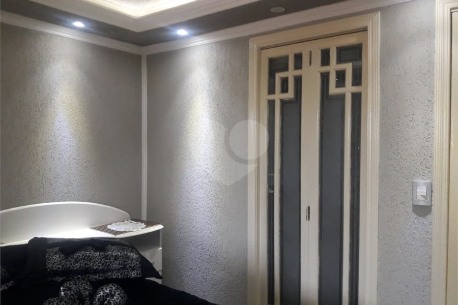 Sobrado à venda com 3 quartos, sendo 1 suíte, em Vila Milton, Guarulhos, SP