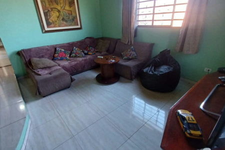 Casa à venda com 3 quartos, sendo 1 suíte, no condomínio Cafezal VI, Itupeva - SP
