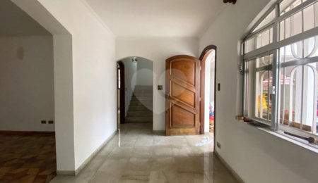 Sobrado à venda com 4 quartos, sendo 1 suíte,  em Santana, São Paulo, SP