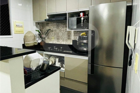Apartamento à venda com 2 quartos em Jardim Ubirajara, Cuiabá, MT