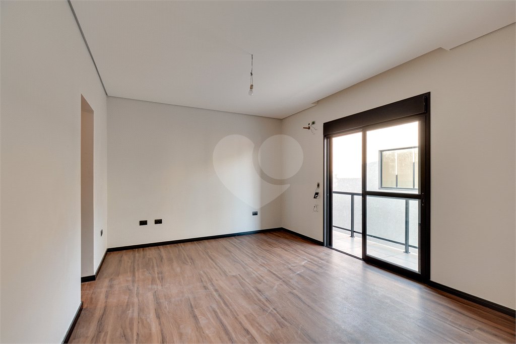 Casa à venda com 4 suítes no condomínio Reserva Robélia, São Paulo - SP
