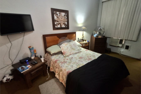 Casa à venda com 4 quartos, sendo 1 suíte, em Tijuca, Rio de Janeiro, RJ