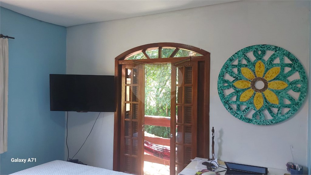 Casa à venda com 3 quartos, sendo 1 suíte,  em Água Espraiada (caucaia do Alto), Cotia, SP