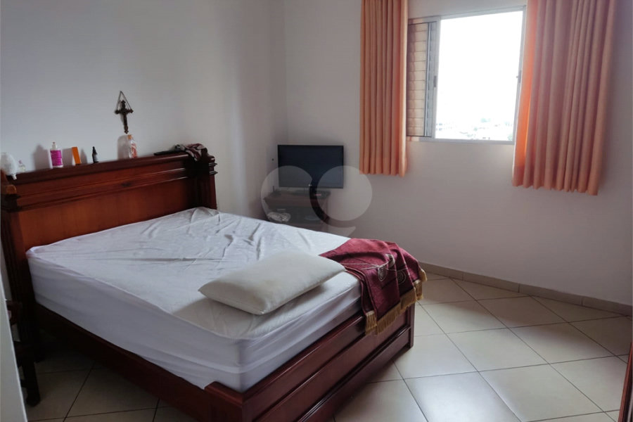 Sobrado à venda com 3 quartos, sendo 2 suítes, em Vila Maria, São Paulo, SP
