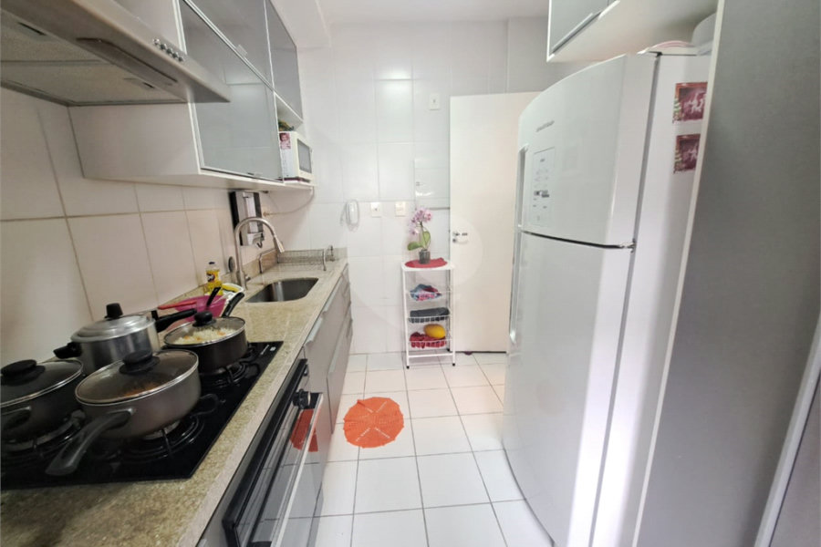 Apartamento à venda com 3 quartos, sendo 1 suíte, em Jardim Peri, São Paulo, SP